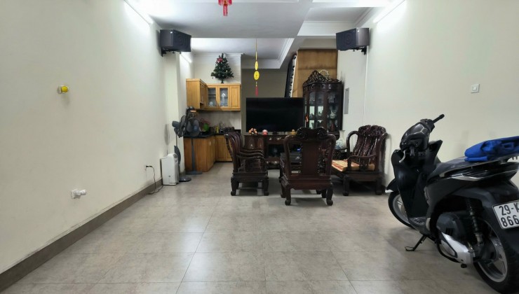 BÁN NHÀ MẶT PHỐ KINH DOANH BỒ ĐỀ 68M2, 5 TẦNG DÂN XÂY, NỞ HẬU, Ô TÔ TRÁNH, VIEW HỒ