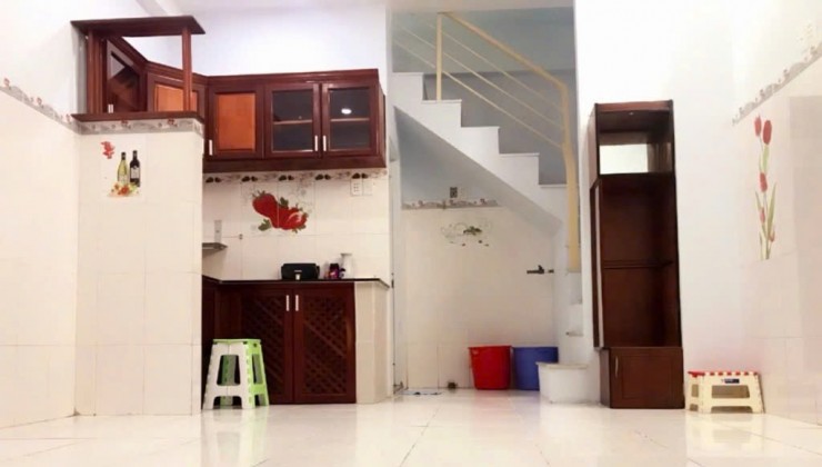 Bán Nhà Lê Hoàng Phái, Phường 17, Gò Vấp, DTSD 80m2, Cho Thuê 7tr/Tháng, Chỉ 2 Tỷ Hơn.