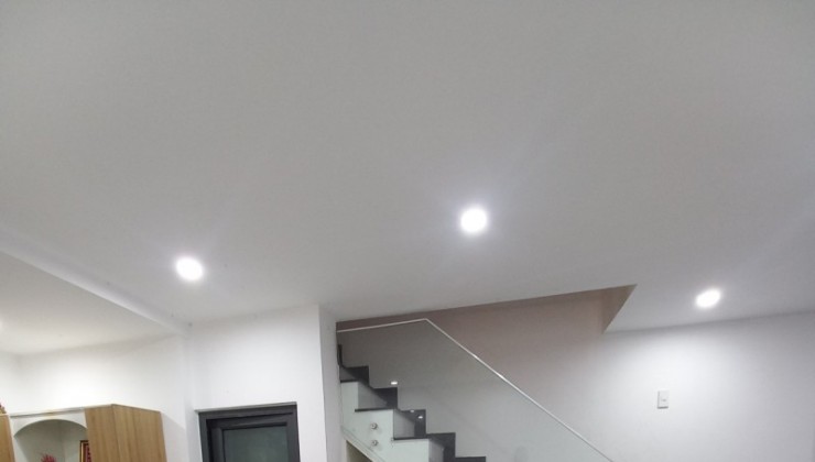 ! NHÀ 2 TẦNG MỚI 50M2 - CÁCH KIỆT Ô TÔ HOÀNG DIỆU CHỈ 40M - 3 NGỦ 1 THỜ - CÓ PHÒNG NGỦ DƯỚI -