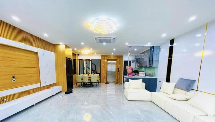 BÁN NHÀ PHỐ VĂN CAO 7, 50M2, MT 4,5M, ÔTÔ ,NGÕ THÔNG, KINH DOANH ĐỈNH GIÁ CHỈ 10,8 TỶ