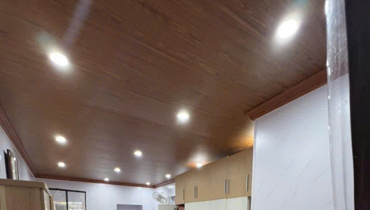 Bán nhà TT  Hồ Tùng Mậu 70m2  tầng 1