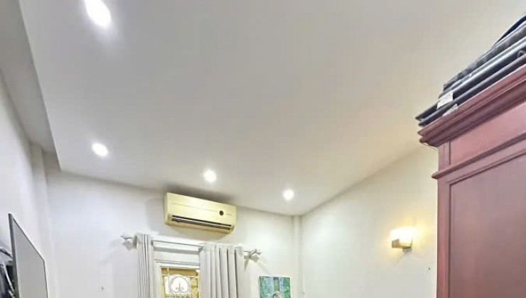 HOÀNG HOA THÁM, TÂY HỒ, NGÕ Ô TÔ, NHÀ ĐẸP 50M2 CHỈ VIỆC Ở , NGAY GIỮA TRUNG TÂM, QUY HOẠCH ỔN ĐỊNH GIÁ 12 TỶ