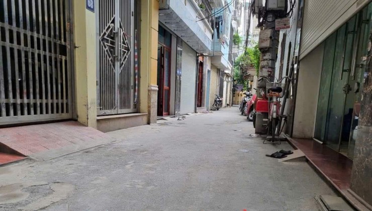 Bán nhà Hoàng Hoa Thám – 45m2 – lô góc 2 thoáng 50m ra phố nhỉnh 6 tỷ