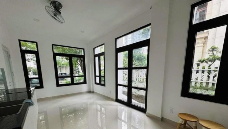 Biệt thự Victoria Bason tại Vinhomes Golden River - Quận 1 trung tâm TP.HCM. Lh 0964.340.640