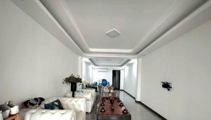 Chính chủ cho thuê NNC Cống Quỳnh, Quận 1 64m2, Giá thuê 21tr