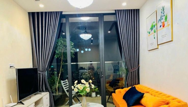 HIẾM ! Bán căn hộ 2n2vs 70m2 đẹp nhất Tòa Vinaconex 3 đường Cương Kiên đối diện tòa BHXH giá 3,5 tỉ