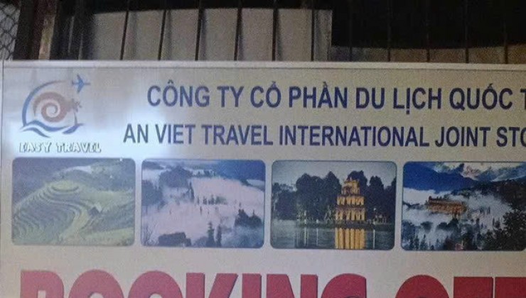 Chính chủ cho thuê nhà nguyên căn làm văn phòng,công ty Mặt phố số 102 phố Phan Kế Bính