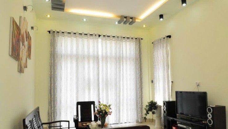 Bán Villa mini 2 tầng kiệt 6 Tam Thai- Tp Huế