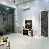 Bán nhà Tam Khương,30m2,mt 6m,Lô góc, gần phố, ngõ thông,kinh doanh, giá 7 tỷ