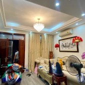 Trương Định, Hai Bà Trưng 60m², giá 7 tỷ, Nhà Đẹp, Nội Thất Xịn