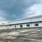 bán nhà xưởng đã chuyển SKC toàn bộ. nền bê tông trọng tải lớn. khuôn viên phù hợp SX