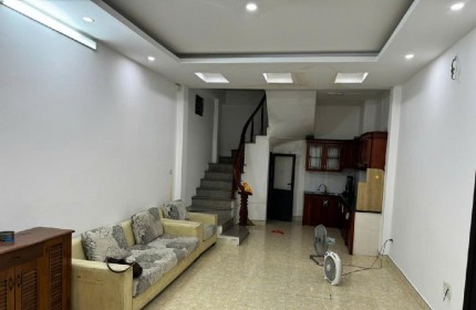 BÁN NHÀ NGUYỄN VĂN CỪ 40M2, 5 TẦNG DÂN XÂY, GẦN CẦU CHƯƠNG DƯƠNG, KHU DÂN TRÍ CAO