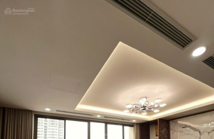 Cực xịn ! Bán căn góc 4n,3vs 146m2 đẹp nhất Vimeco Nguyễn Chánh giá bán cực rẻ 60tr/m2, có slot oto