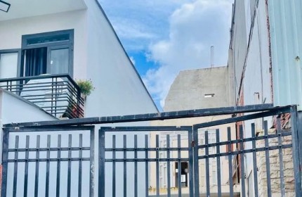 LÔ ĐẤT DUY NHẤT GIÁP AEON TÂN PHÚ - CẠNH CHỢ 26/3 - HXT - 62M NỞ HẬU GIÁ 4TỶ25