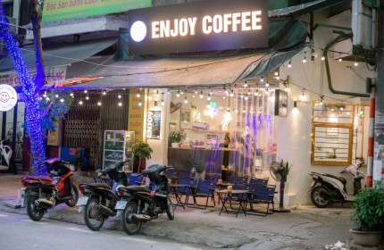 Chính chủ cần sang nhượng quán Cafe do bận cv cá nhân không sắp xếp được thời gian để quản lí quán