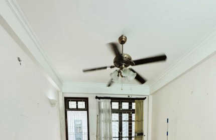 PHỐ THÁI HÀ - NHÀ DÂN TỰ XÂY - HAI THOÁNG TRƯỚC SAU  DT 56m2 5T Giá 16.5 tỷ