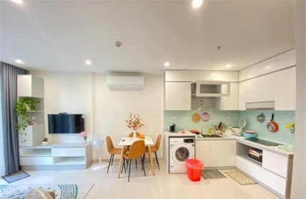 Chính chủ cho thuê 4,5 triệu studio vinhomes grand park vào ở được liền