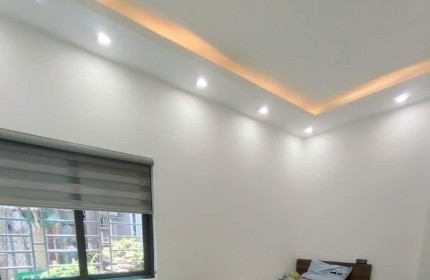 BÁN NHÀ ĐẸP Ở NGAY VÕNG THỊ TÂY HỒ FULL NỘI THẤT GẦN OTO GẦN HÔ DT 36M2x5T BÁN 8,5 TỶ