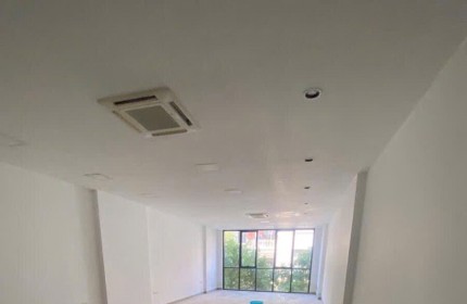 TOÀ  BUILDING TRẦN QUANG DIỆU - VỊ TRÍ ĐẮC ĐỊA, KINH DOANH SẦM UẤT THANG MÁY DT 80m2 8T Giá 47.5 tỷ