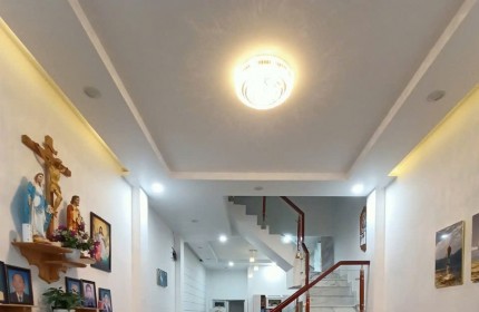 NHÀ MỚI ĐẸP HƯƠNG LỘ 2 Ở NGAY - 63M2 - 4 TẦNG CHỦ TỰ XÂY TÂM HUYẾT - HẺM XE HƠI 6M VÀO NHÀ - GIẢM SÂU CHỈ CÒN 5.X TỶ