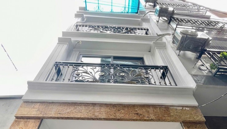 NHÀ ĐẸP BÙI XƯƠNG TRẠCH - GẦN Ô TÔ - NGÕ ĐẸP THOÁNG - Ở NGAY Dt 40m2 4T Giá 7.7 tỷ