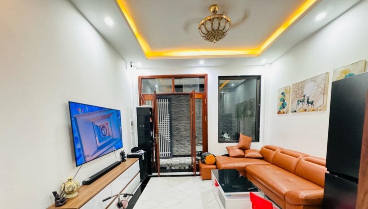 Giảm chào cực rẻ, nhà phố Trương Định, 54m2*4T, chỉ hơn 6 tỷ, Sổ đẹp cất két