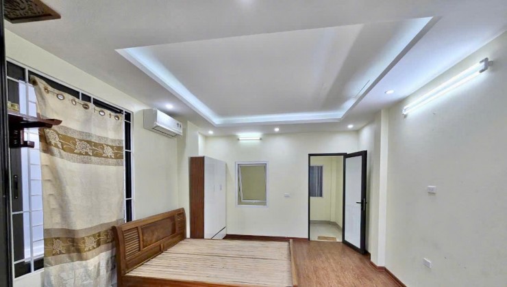 Bán La Khê Hà đông 38m2 4 tầng hơn 5 tỷ