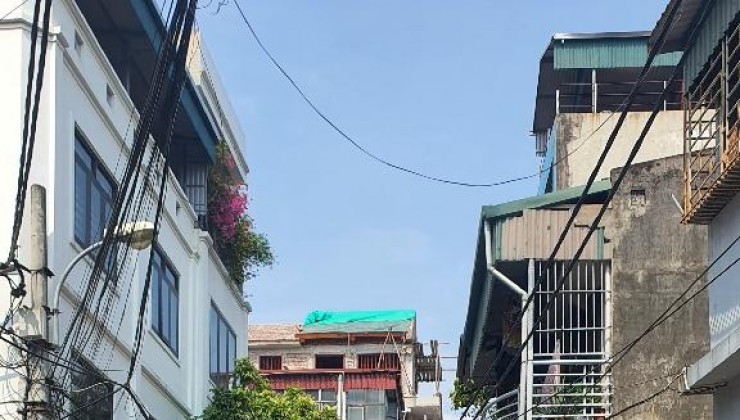 NHÀ NGÔ GIA TỰ 73M2, MT RỘNG, TRƯỚC NHÀ Ô TÔ TRÁNH, NHÀ CẤP 4 XÁC ĐỊNH BÁN ĐẤT,VỊ TRÍ ĐẸP