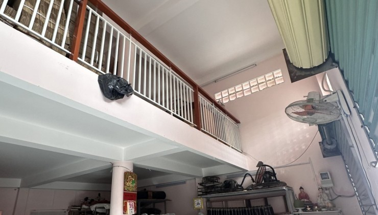 Bán nhà Lưu Hữu Phước, phường 15, Quận 8, 78m2 chỉ 4.15 tỷ