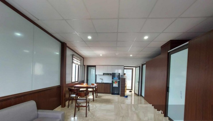 Bán nhà phố Kim Mã, tòa nhà 9 tầng 35 phòng full nội thất, 122m2