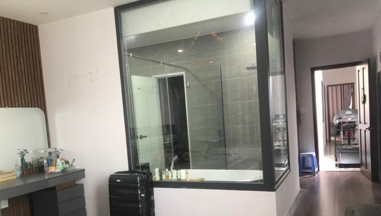 Bán Nhà riêng Đường 8 Thủ Đức, 5x20m, 4 tầng Giá Chỉ 10 Tỷ