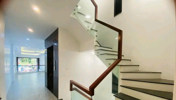 38 Tỷ Mới Đẹp Mặt Phố Hoàng Văn Thái 8 Tầng 80M2 1 Mặt Phố 1 Mặt Ngõ Ô TÔ