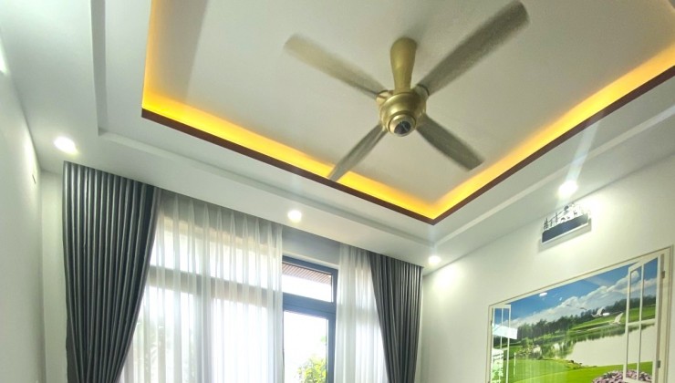 Bán nhà Hẻm ô tô đường 3/2 Quận 10 dt:5x13 chỉ 7.49 tỷ.