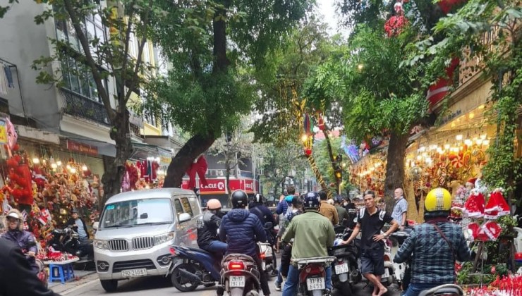 ⚜️Mặt Phố Hàng Mã Kinh Doanh sầm uất 88 M2 2T MT 5.5M, Chỉ 79 Tỷ ⚜