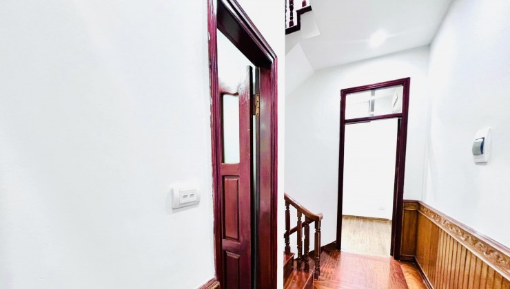 Bán nhà S lớn Xuân Thuỷ 52m2  4tang   Cầu Giấy