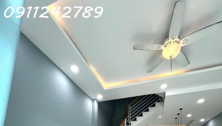 GIẢM MẠNH 200 TRIỆU - BÁN GẤP CĂN 4 TẦNG OTO VÀO NHÀ, CẠNH CÔNG NGHỆ CAO SAMSUNG - GẦN LIÊN PHƯỜNG - GIÁ CỰC TỐT