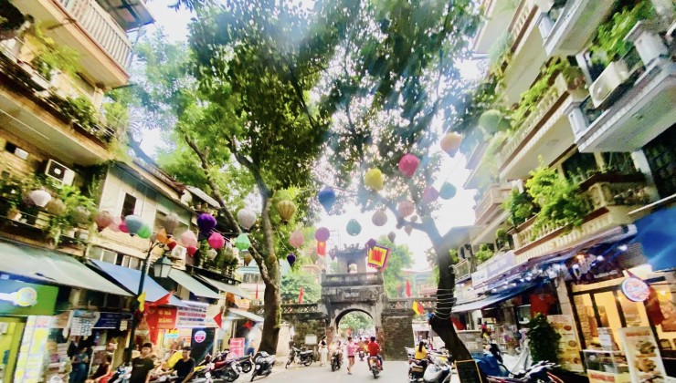 ⚜️ Bán Nhà Mặt Phố Trần Nhật Duật 95 M2 C4 MT 5.7 M, Chỉ 35 Tỷ  Hoàn Kiếm Kinh Doanh Đỉnh Cao⚜️