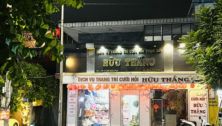 Cho thuê nhà 02 tầng 2 mặt tiền trung tâm thành phố gần ngã tư Điện Biên Phủ - Đào Tấn.