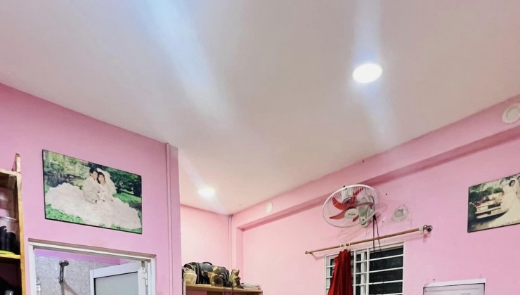 Bán Nhanh Nhà Lô Góc 4Tầng 4pn Gần Sân Bay Gò Vấp Giá chỉ 5.6 Tỷ