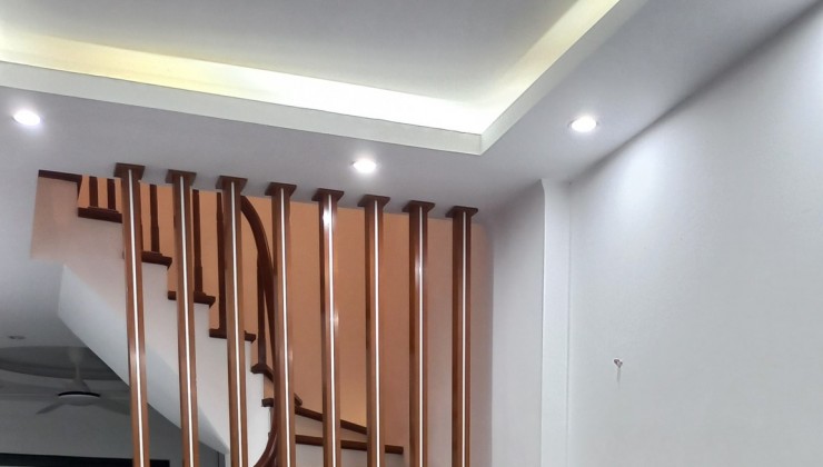 Nhà đẹp Bình Trưng Tây, HXH,3 tầng 65m2 , 4 PN ,PL chuẩn