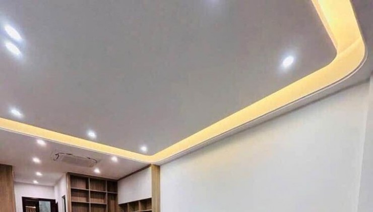 HOA HẬU. ở ngay KĐT Mậu Lương 50m2, 7 TẦNG, giá 13 tỷ. THANG MÁY - GARA - VỈA HÈ - Ô TÔ TRÁNH - KINH DOANH