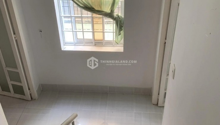 BÁN NHÀ 1T2L VÀO Ở LUÔN, ĐƯỜNG KHA VẠN CÂN PHƯỜNG 7 VŨNG TÀU, 3PN, GIÁ CHỈ 4.5 TỶ. LH: 0908941323.