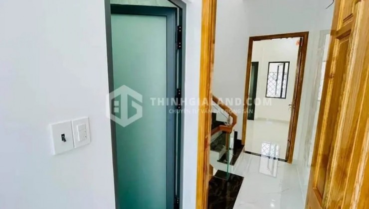 BÁN NHÀ 1 TRỆT 2 LẦU HẺM OTO ĐƯỜNG BÌNH GIÃ PHƯỜNG 8 VŨNG TÀU GIÁ CHỈ 5.95 TỶ.