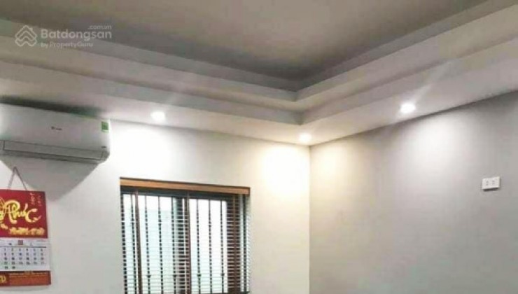 Bán nhà La Casta KĐT Văn Phú, Hà Đông: 73m2x4T, 5m tiền, vị trí đẹp, kinh doanh tốt, nhỉnh 17 tỷ