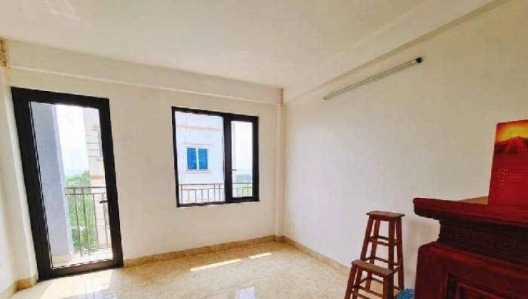 CC bán nhà KĐT Mậu Lương 50M2, 5 TẦNG, giá 12 tỷ. GARA - Ở NGAY - VỈA HÈ - Ô TÔ TRÁNH - KINH DOANH