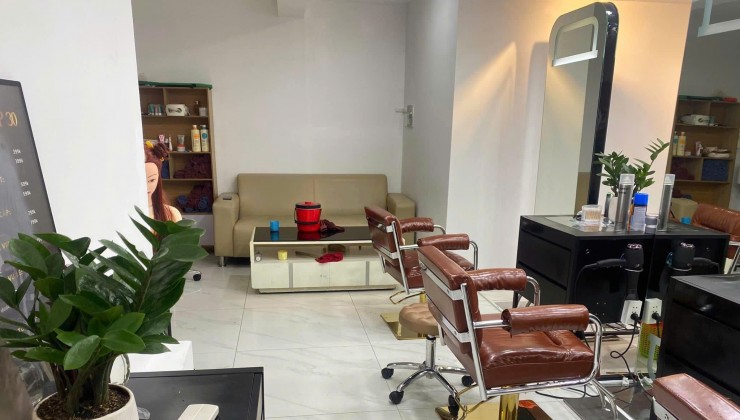 SANG NHƯỢNG SALON HOẶC MẶT BẰNG CÓ CHỖ Ở LẠI TẠI 30 ÍCH THIỆN, TÂN THÀNH