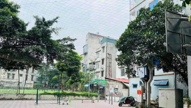 BÁN ĐẤT- TẶNG NHÀ 3 TẦNG, LÔ GÓC 3 THOÁNG, HÀNG XÓM ROYAL CITY GẦN 60M