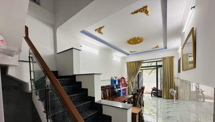 VỀ BẮC CẦN BÁN NHÀ ĐẸP NGAY HOÀNG HỮU NAM, GẦN NGÃ 3 MỸ THÀNH - NHÀ 2 TẦNG MỚI ĐẸP 65M2 4X16 NỞ HẬU - GIÁ CHỈ HƠN 4 TỶ LH 0911242789