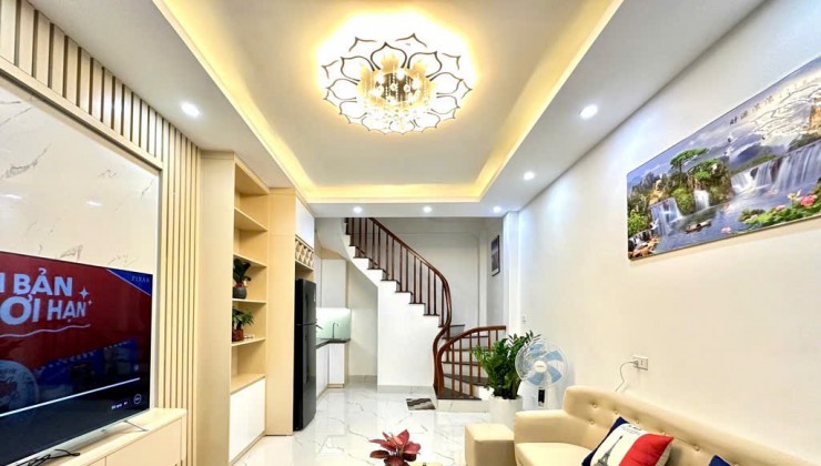 Bùi Xuân Trạch nhà đẹp ở ngay, mặt ngõ to 30m2 chỉ