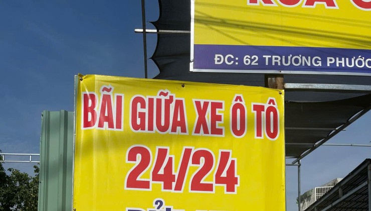 Bãi giữ xe rửa xe 